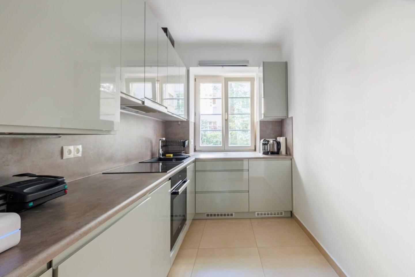 Apartment Vienna Near Metro - Netflix - Free Wifi Екстер'єр фото